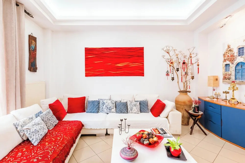 Modern 2-Bedroom Apartment in Heraklion City Center