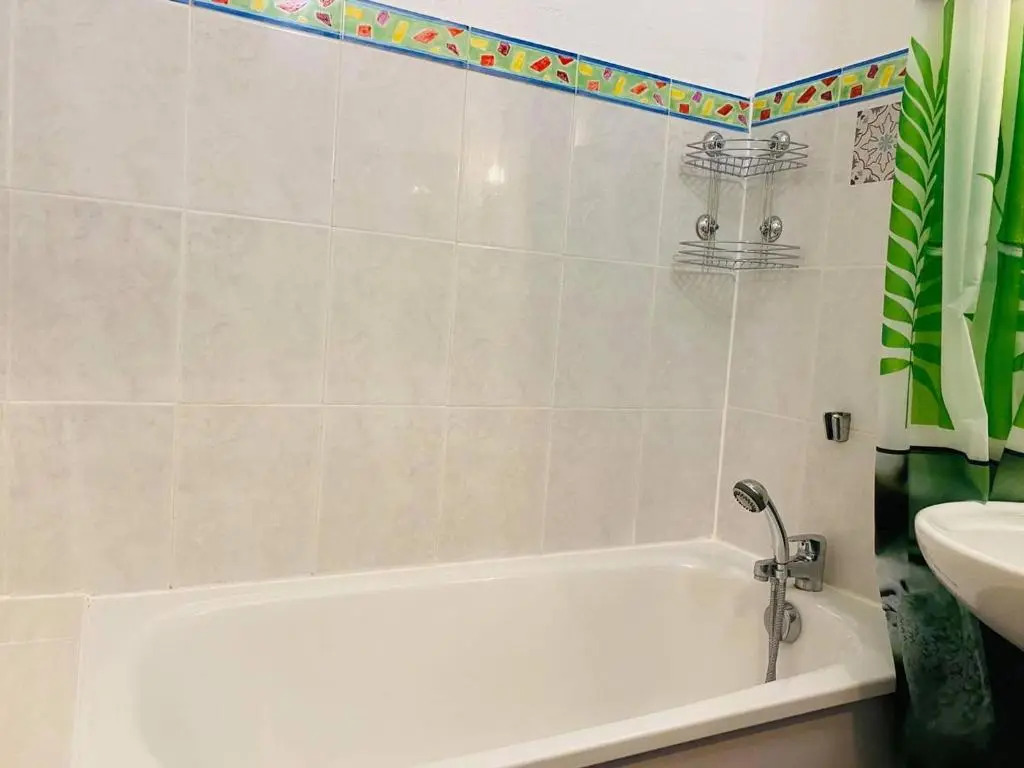 Appartement Calvi, 1 pièce, 4 personnes - FR-1-63-285