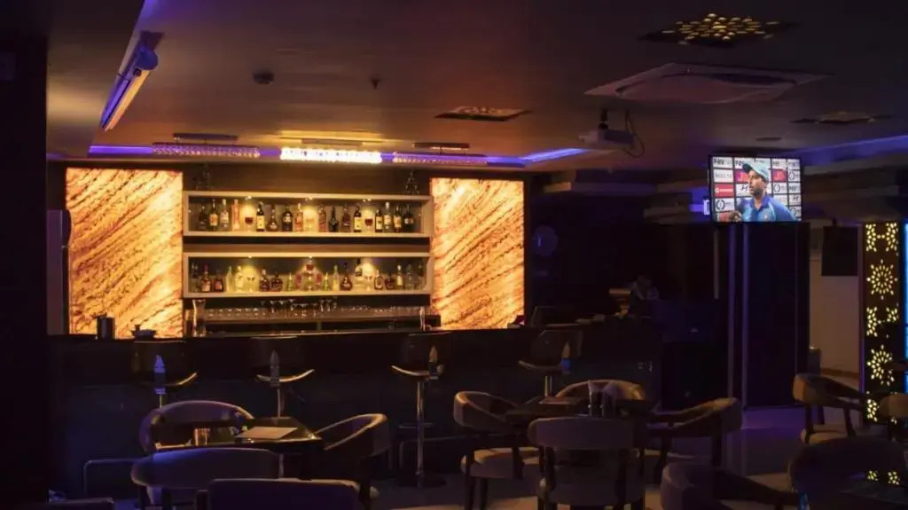 Hotel SRR Grand