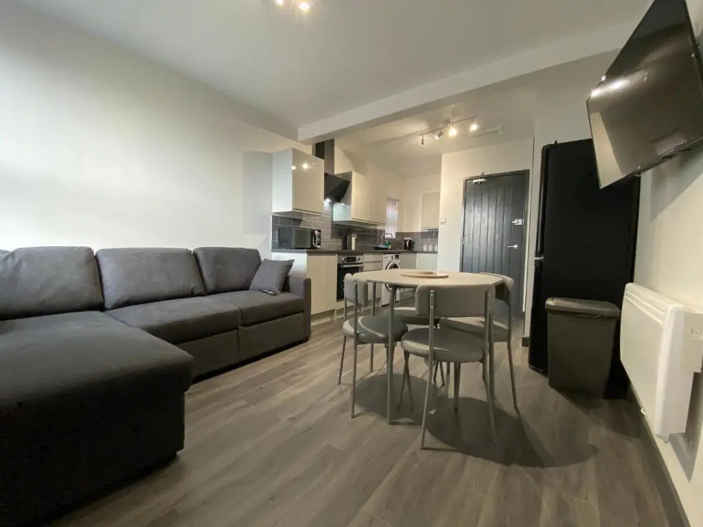 StayCrewe Apartments