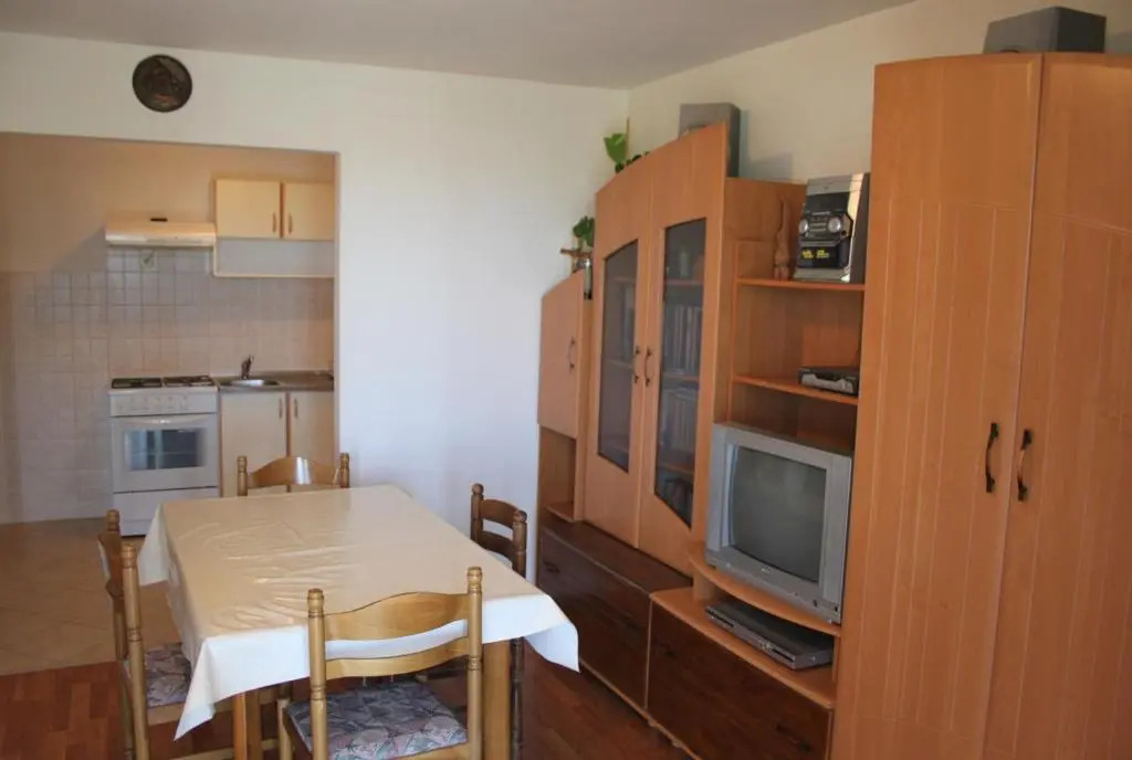 Apartments by the sea Povljana, Pag - 21144