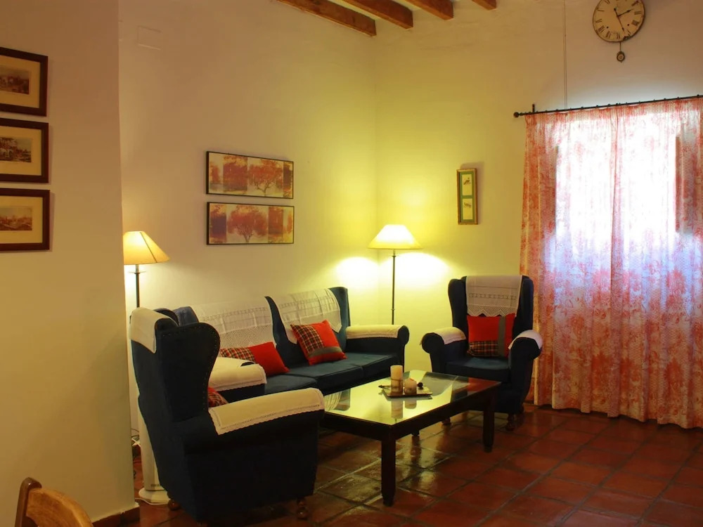 Holiday home in a pretty enclave (La Joya).
