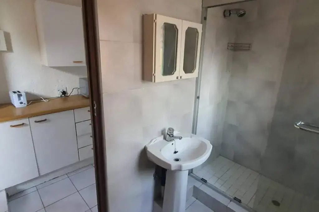 Private Bachelor Apartment 1