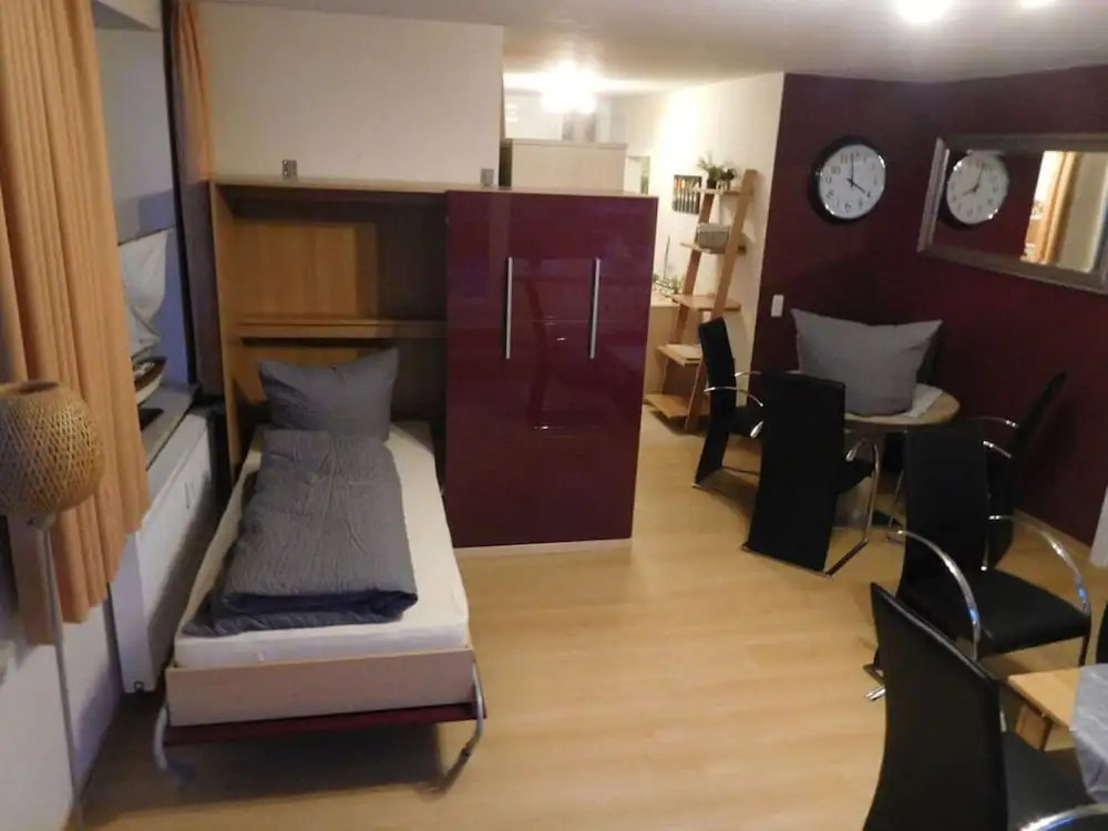 Holiday Apartment Surfers
