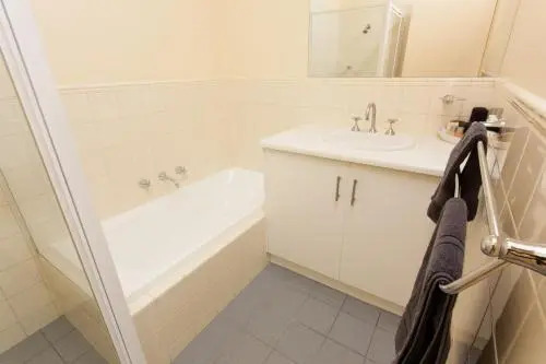Port Lincoln Foreshore Apartments
