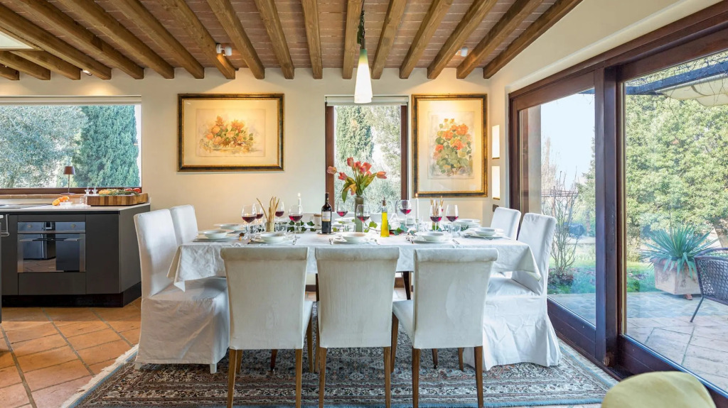CASALE SANTA LUCIA 8&2, Emma Villas