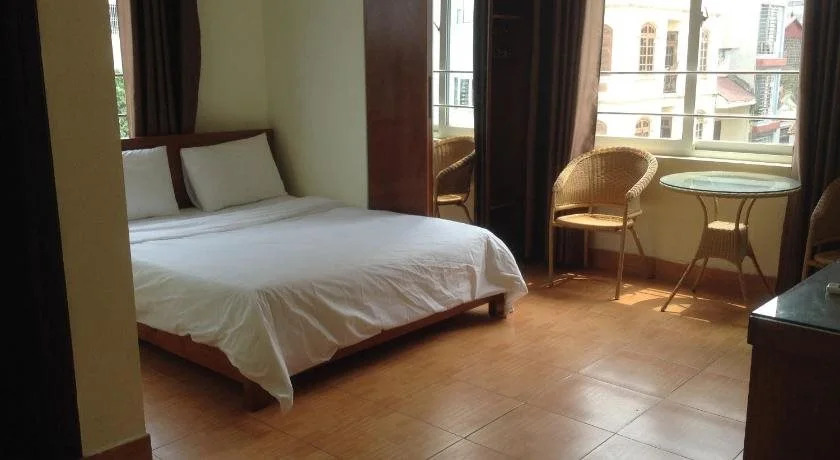 Saigon Palace by OYO Rooms