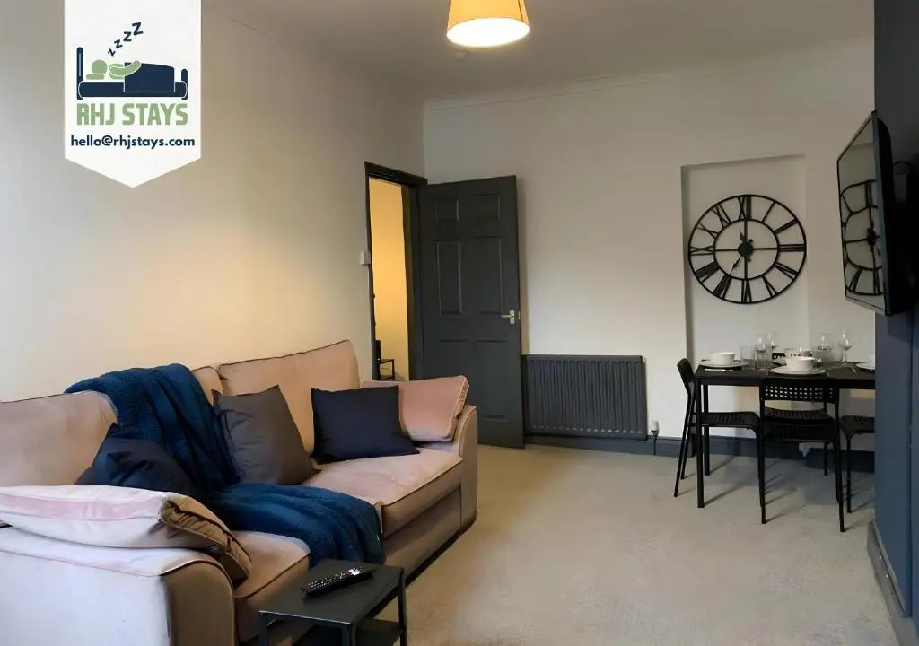 Saltwell - Delightful 3 Bedroom free parking free wifi