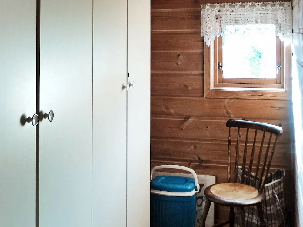 6 Person Holiday Home in Lyngdal