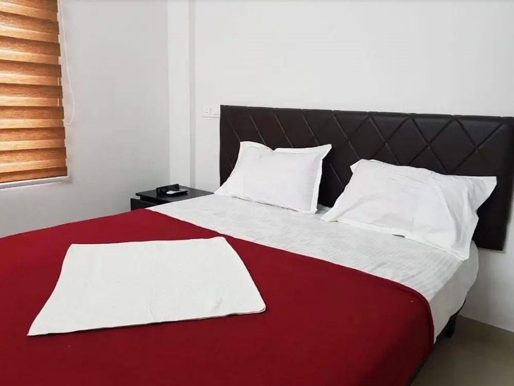Thulasi Inn