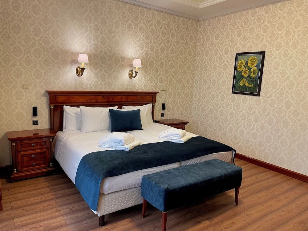 Hotel Golden Palace