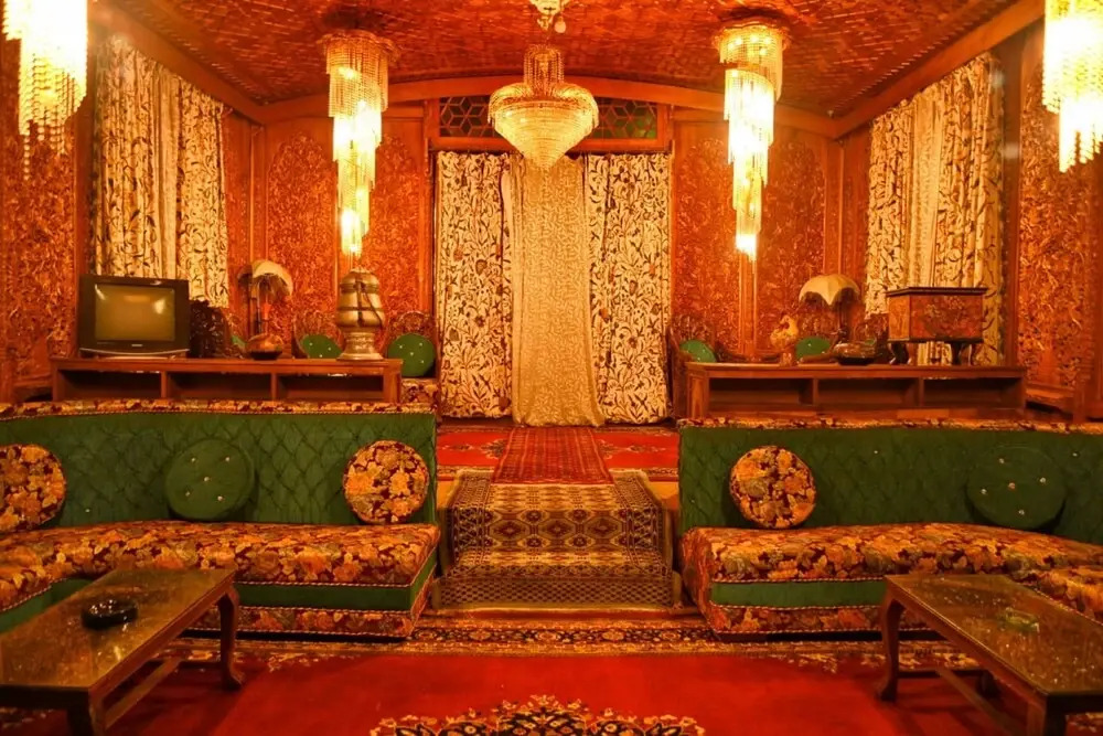 De-Laila Houseboats