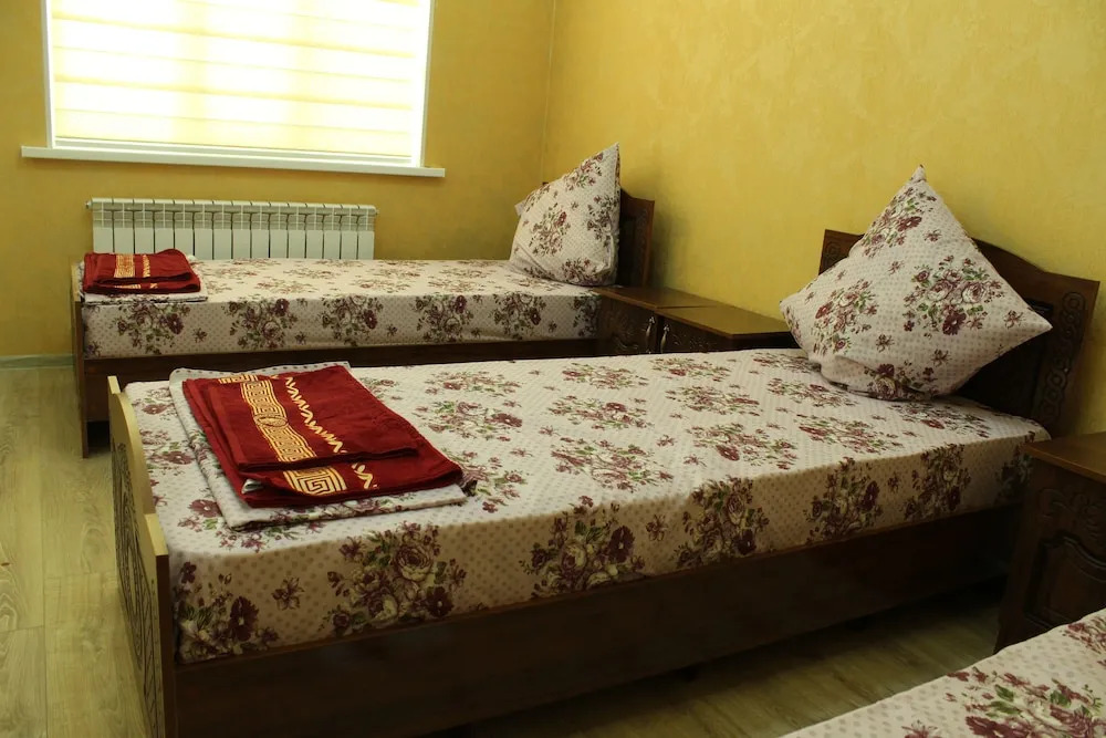 Buxoroi Sharif Guest House