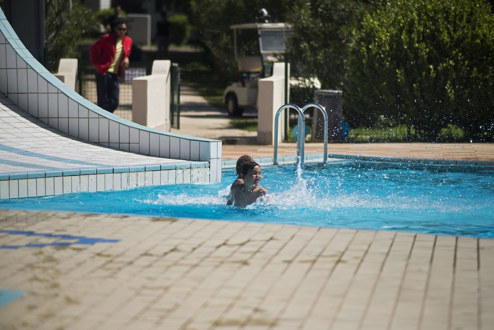 Gebetsroither Am Centro Vacanze Bi Village
