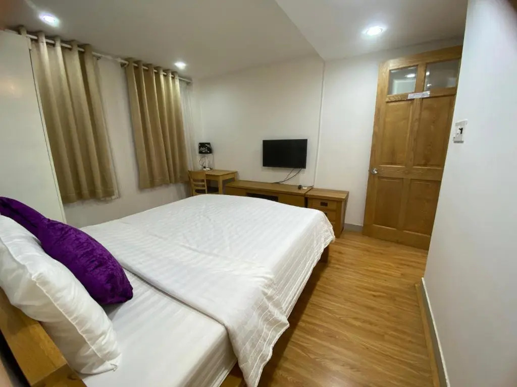 Indo Apartment