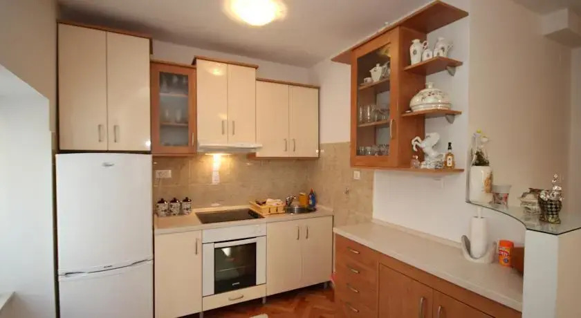 Apartment Toni