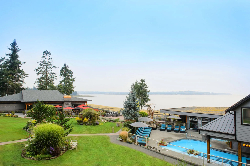 Kingfisher Pacific Resort & Spa