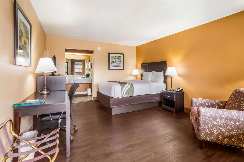Quality Inn & Suites Corinth West