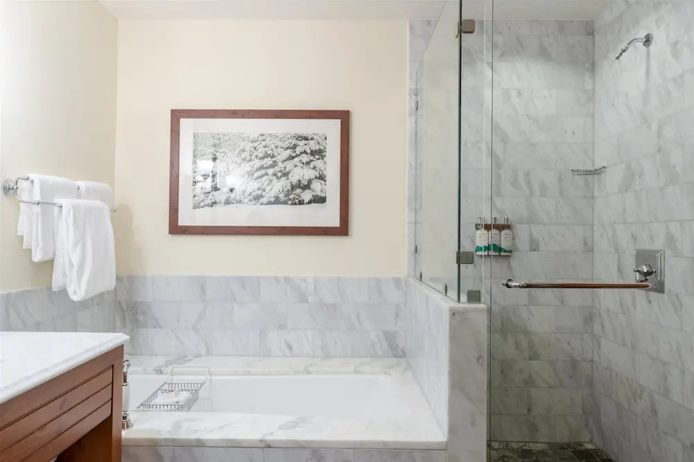 2 BR Lodge at Spruce Peak