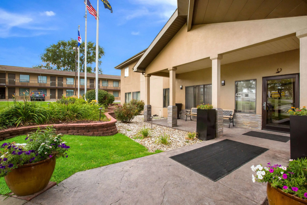 Quality Inn & Suites Lawrence - University Area
