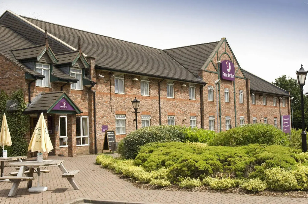 Premier Inn Manchester (Sale)
