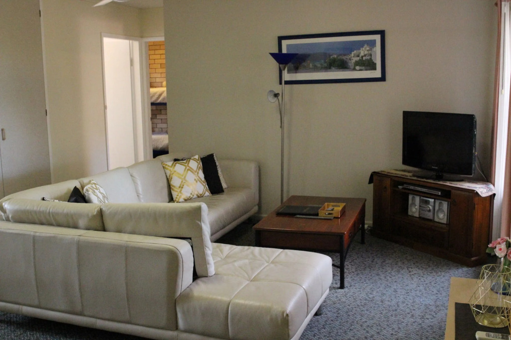 Westwood Motor Inn