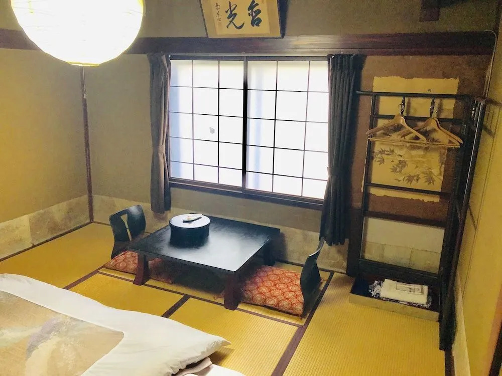 Sinbashi Ryokan