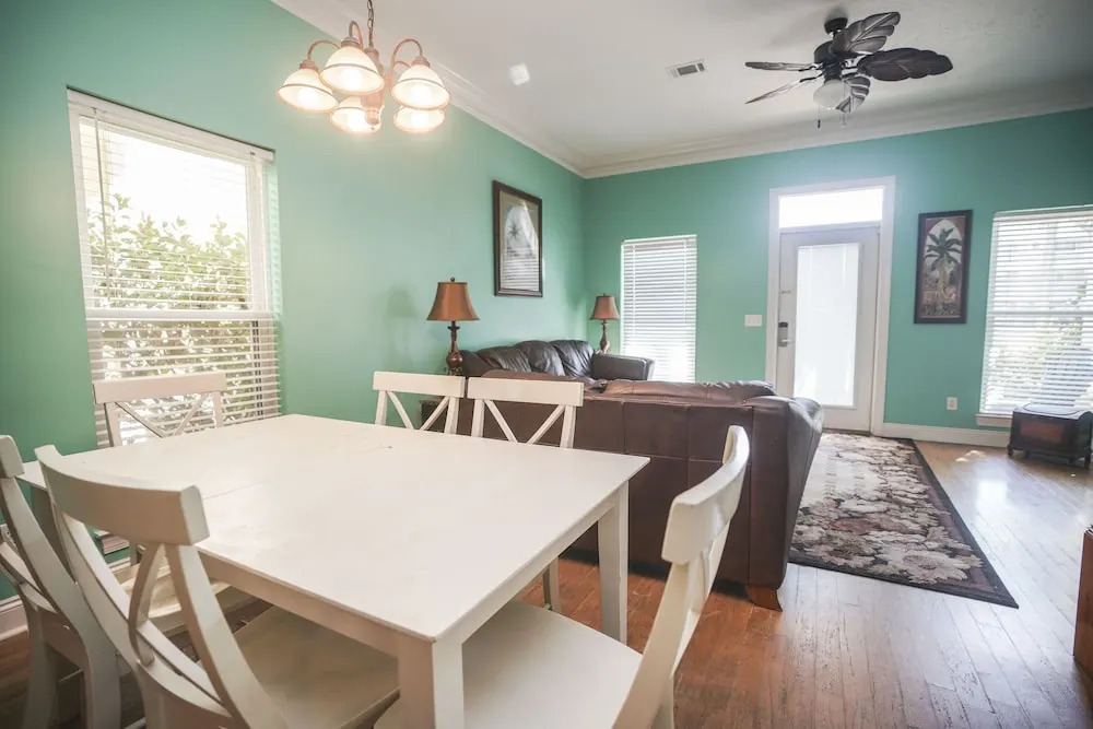 Beach House – Salty Dreams by Panhandle Getaways