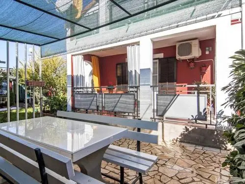 Apartments Ana 167