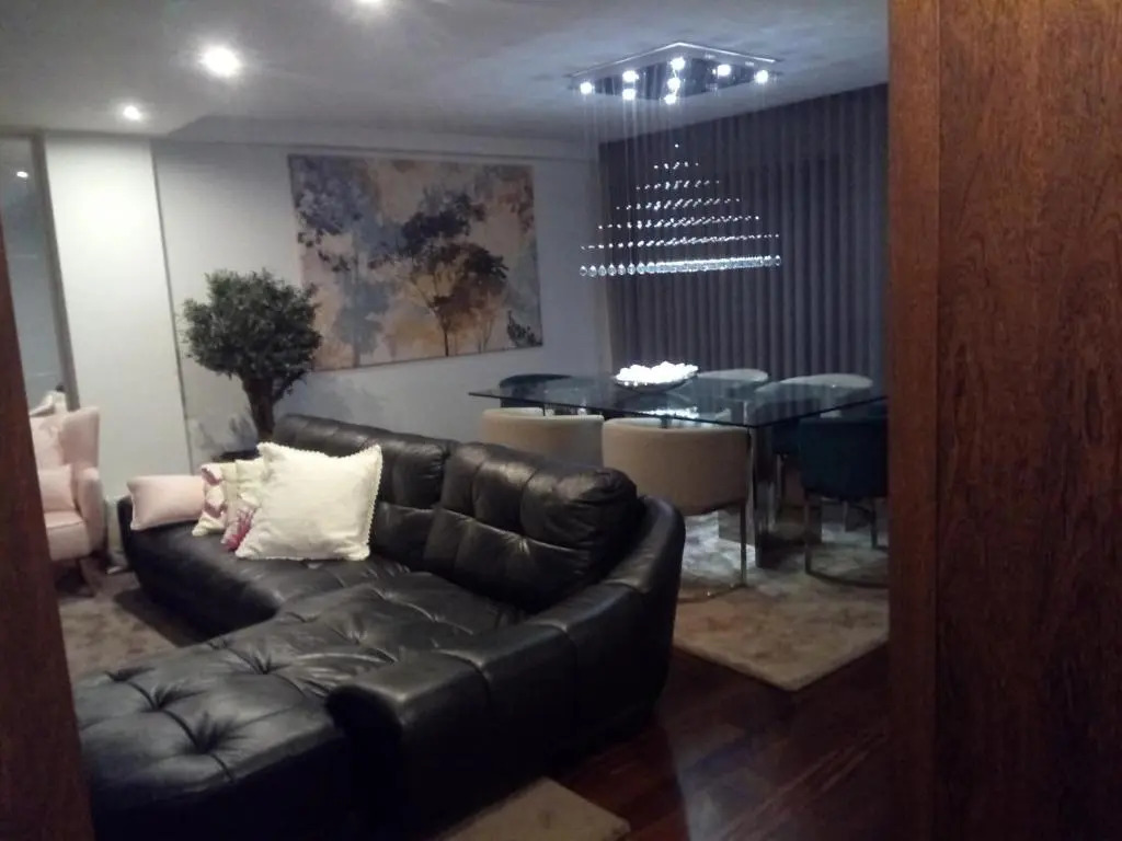 Luxury 3 Bedroom Penthouse With Private Garage