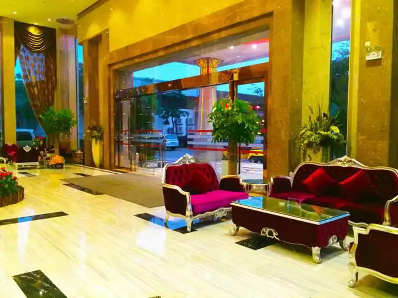Gang Run Ming Yue Hotel