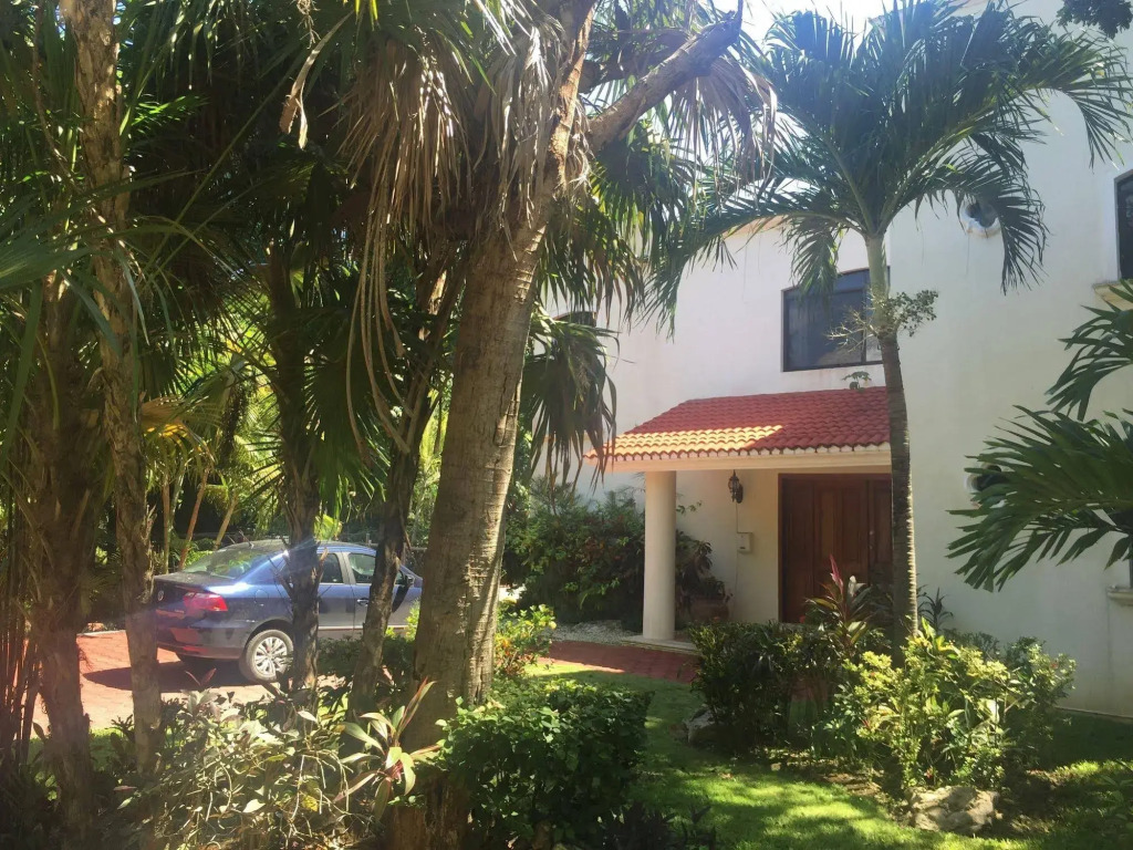Green Oasis Home Boutique