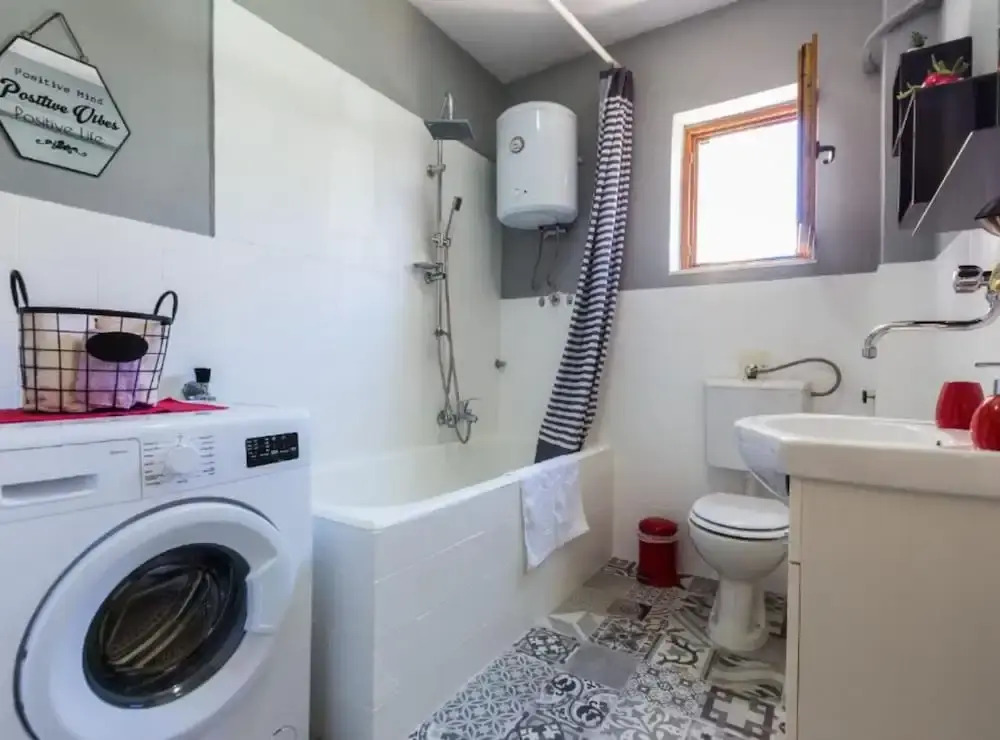 Charming Zadar Apartment Near Old Town With Convenient Access to Beaches