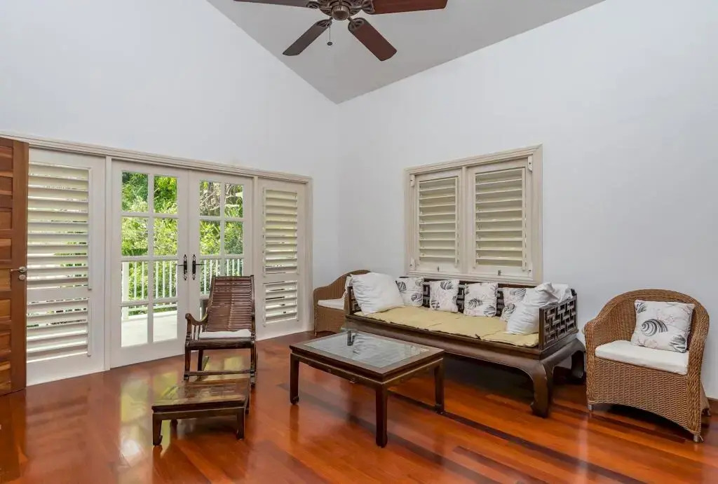 Beautiful villa near Playa Blanca & Serena Beach – Large 2 levels villa with pool, maid, golf