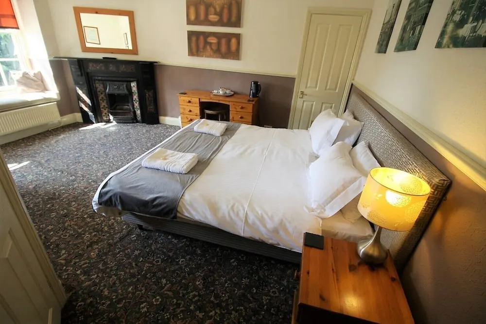 The Kings Arms Hotel