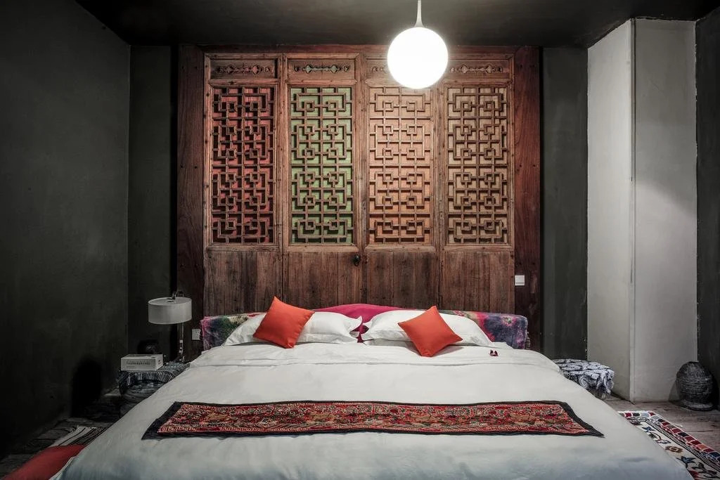 YangLiPing Art Hotel