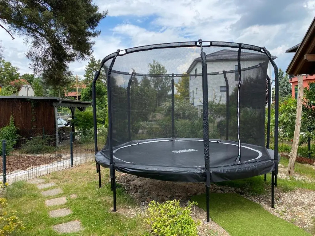 Ferienhaus Elbharmonie - Hunde willkommen, Garten vollständig umzäunt, Pool, Kamin und Spielzimmer - super für Familientreffen