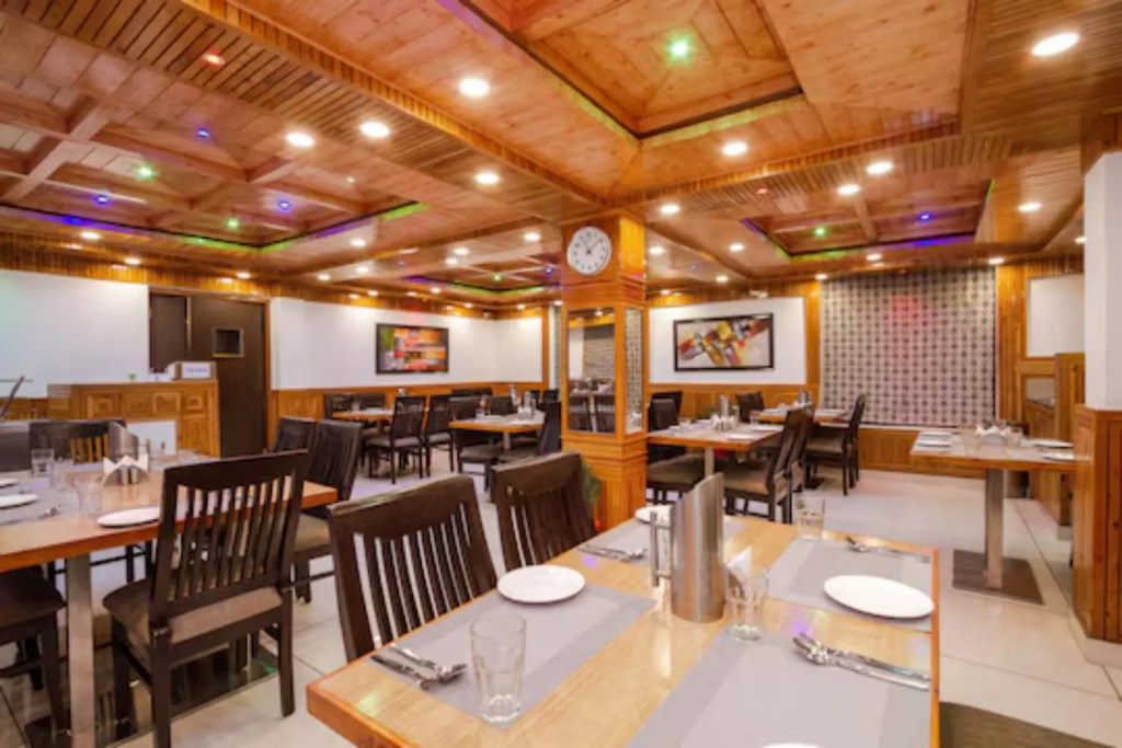 Hotel Himgiri Manali