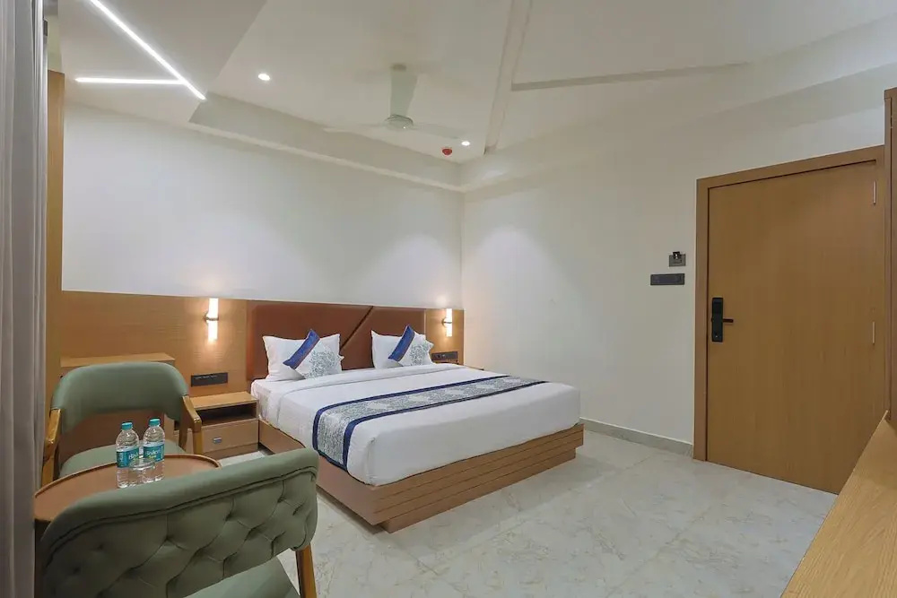 Hotel Sunshine Inn, Somnath