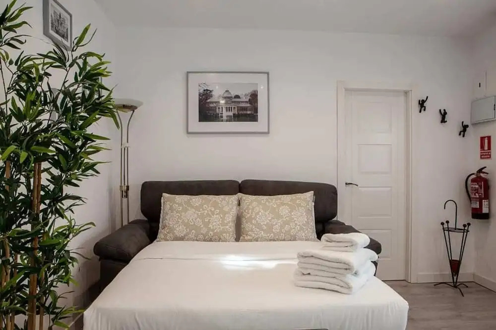 Lovely & Chic one bed Apartment Next to El Prado