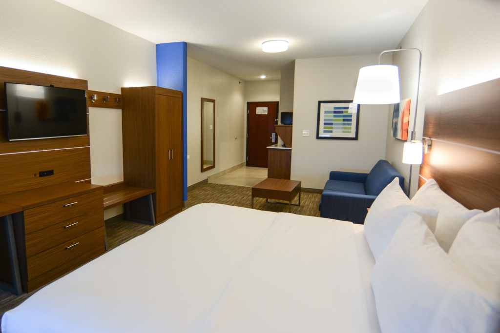 Holiday Inn Express Hotel & Suites New Boston by IHG