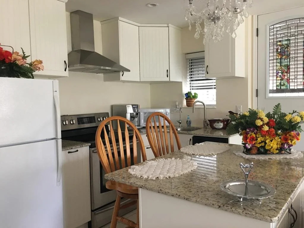 Dianas Luxury Bed and Breakfast