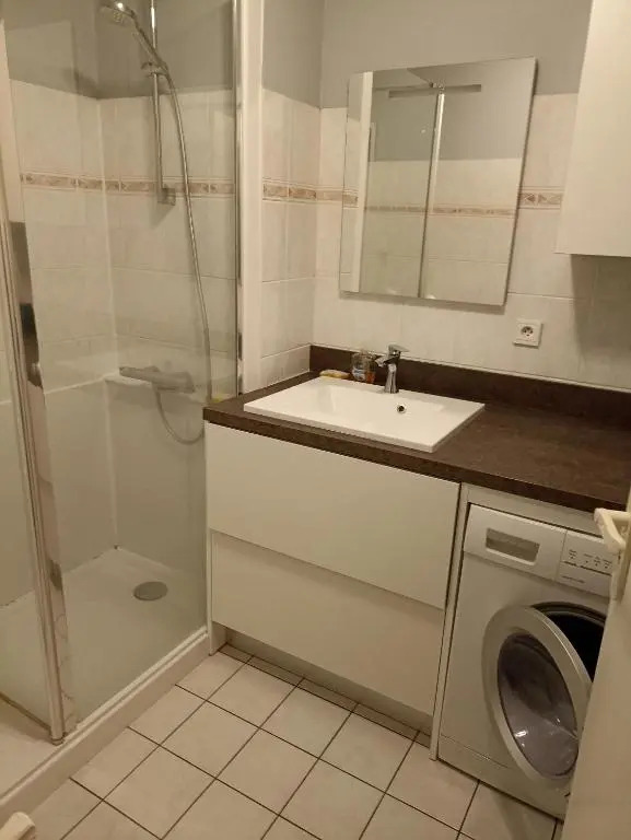 Bayonne appartement 63m2 avec terrase parking wifi