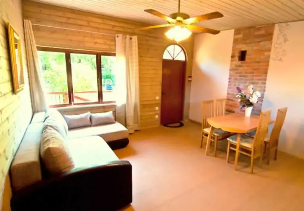 Guest House Darius ir Girėnas
