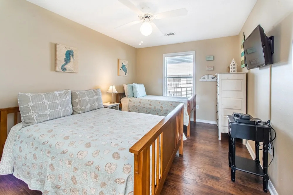Beachside Villas 332