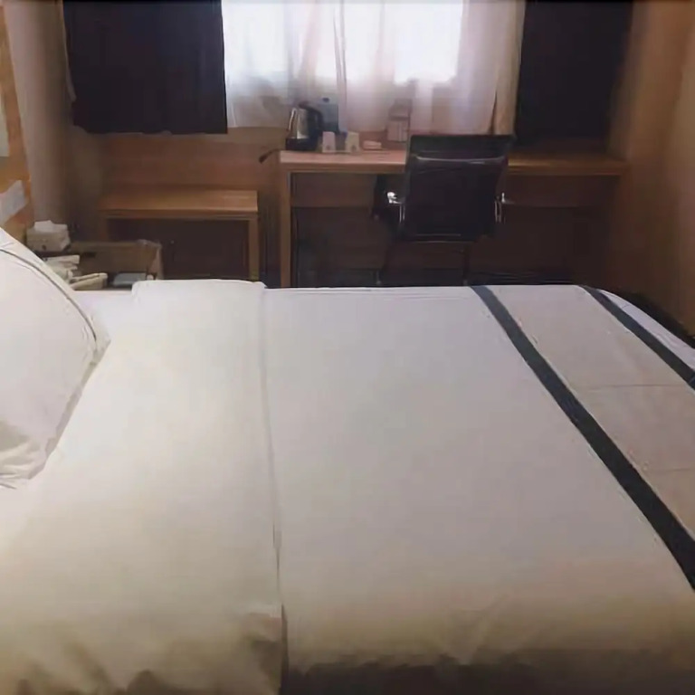 City Comfort Inn