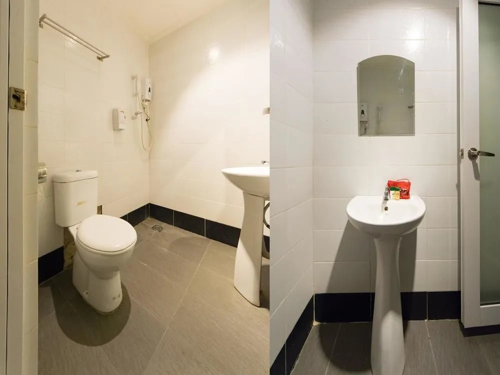 OYO 128 Archeotel Hotel