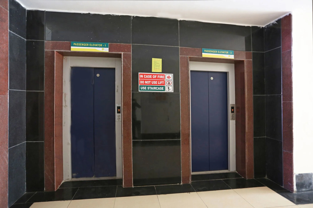 Dwell Suites by OYO Rooms