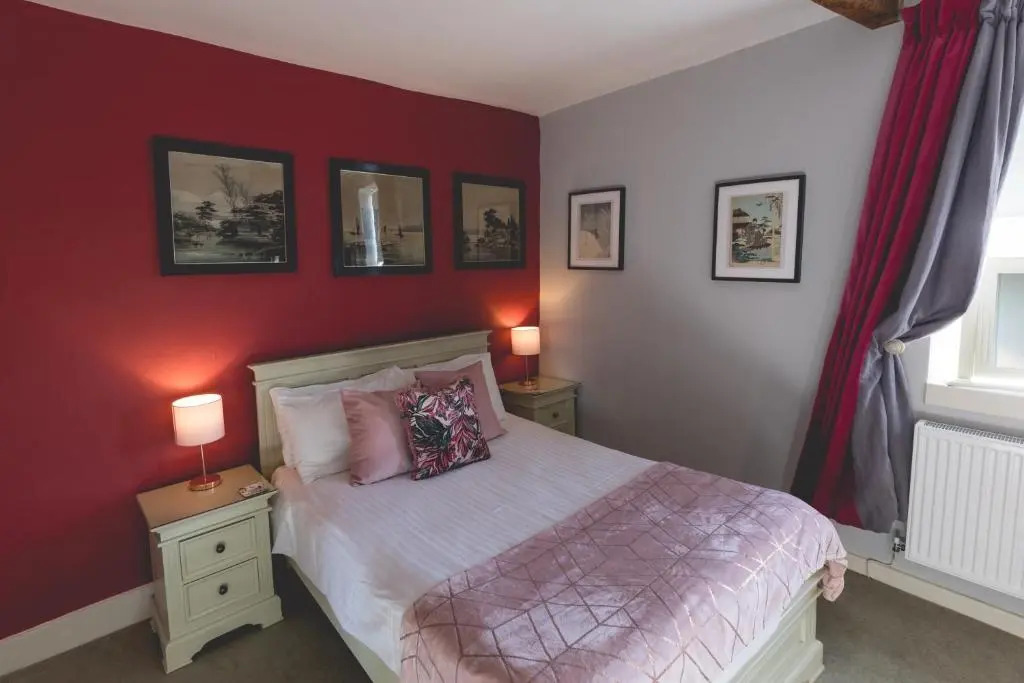 The Old Vicarage Hotel & Restaurant