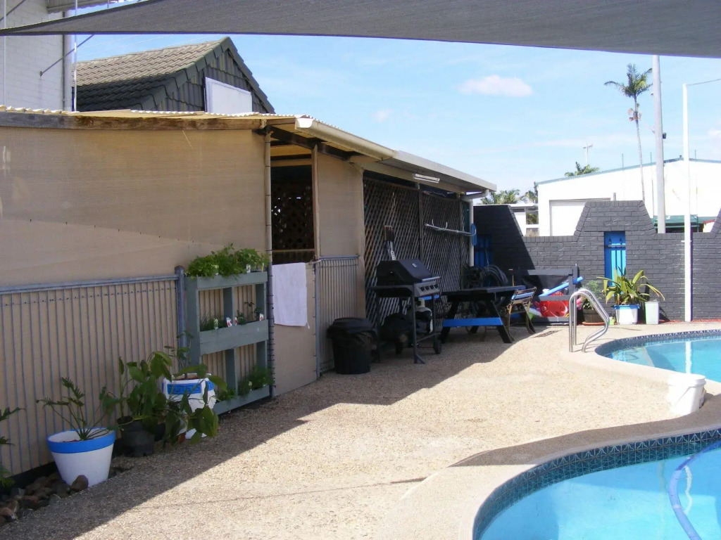 Motel Lodge